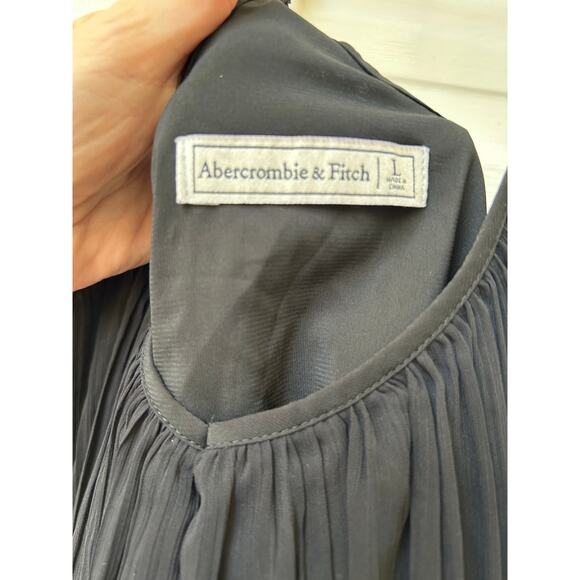 Abercrombie & Fitch Black Swing Dress Size Large Pleated Boho - Picture 8 of 9